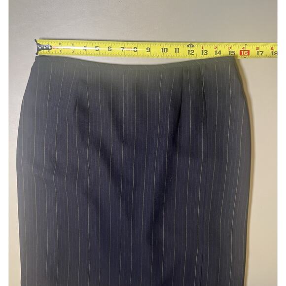 Liz Claiborne Suits Skirt Black With Pin Stripes Women’s 10 Back Zipper - Picture 9 of 10